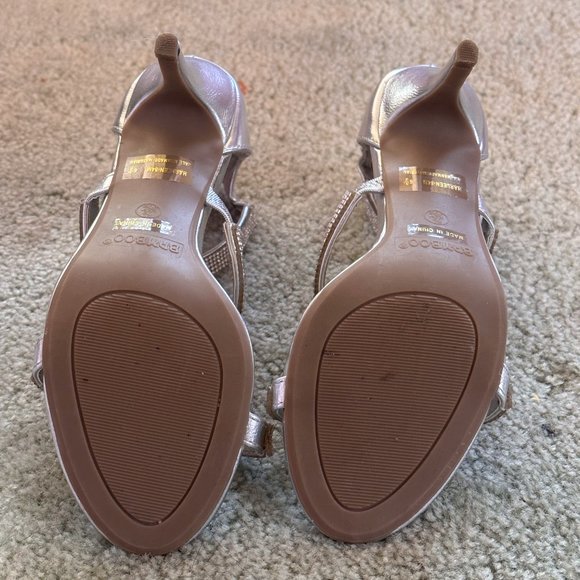 silver sparkle heels, 2 1/2 inch, size 6, bamboo brand - Picture 6 of 6